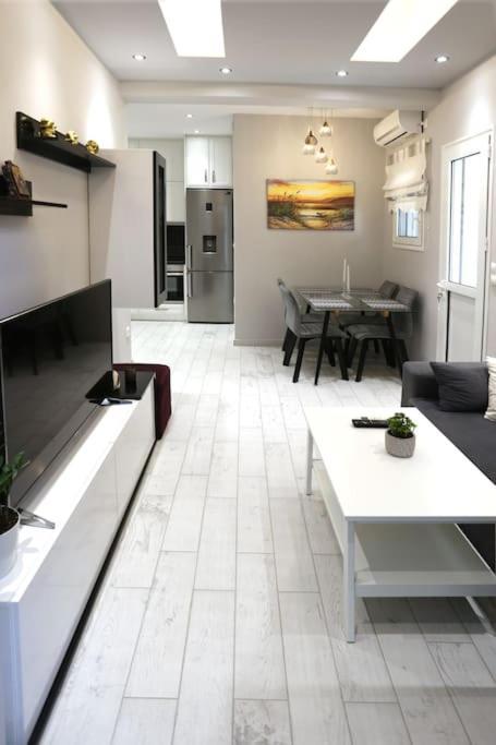 Luxury Apartment In Athens! Экстерьер фото